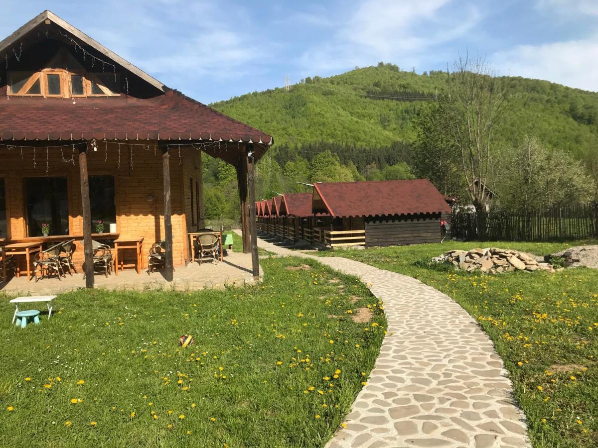 Apartamento Casutele Doftanei Teşila Exterior foto