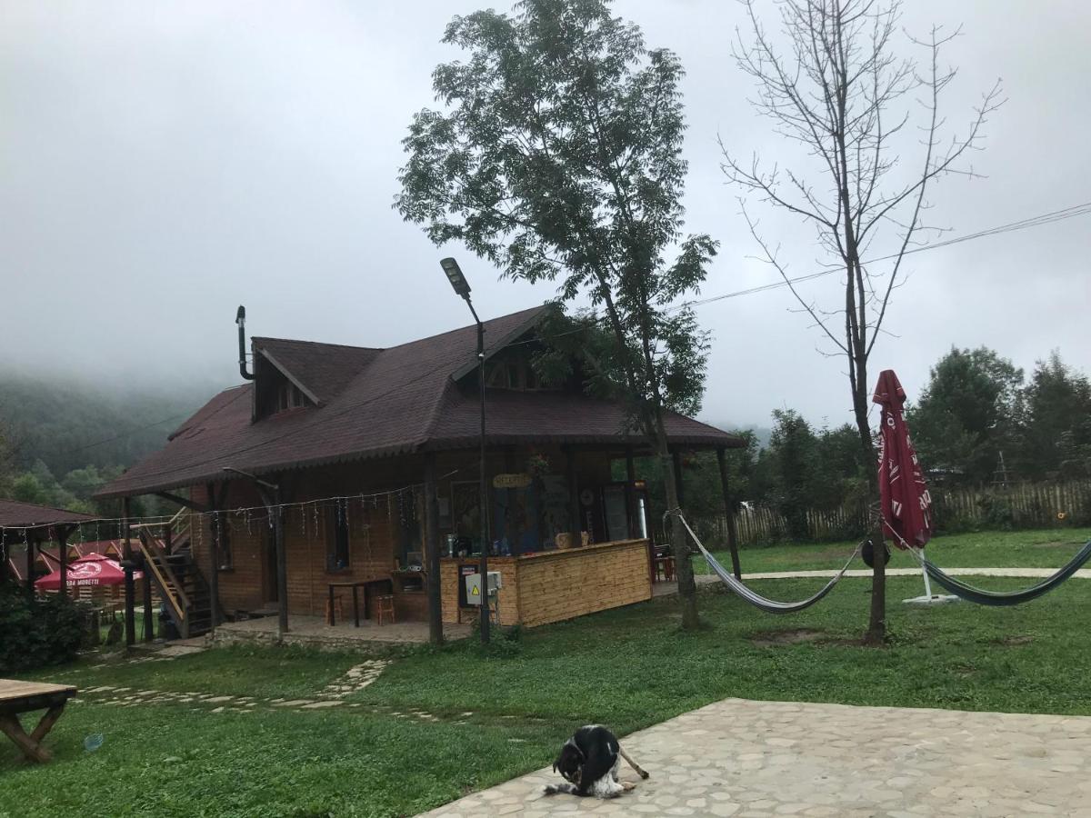 Apartamento Casutele Doftanei Teşila Exterior foto