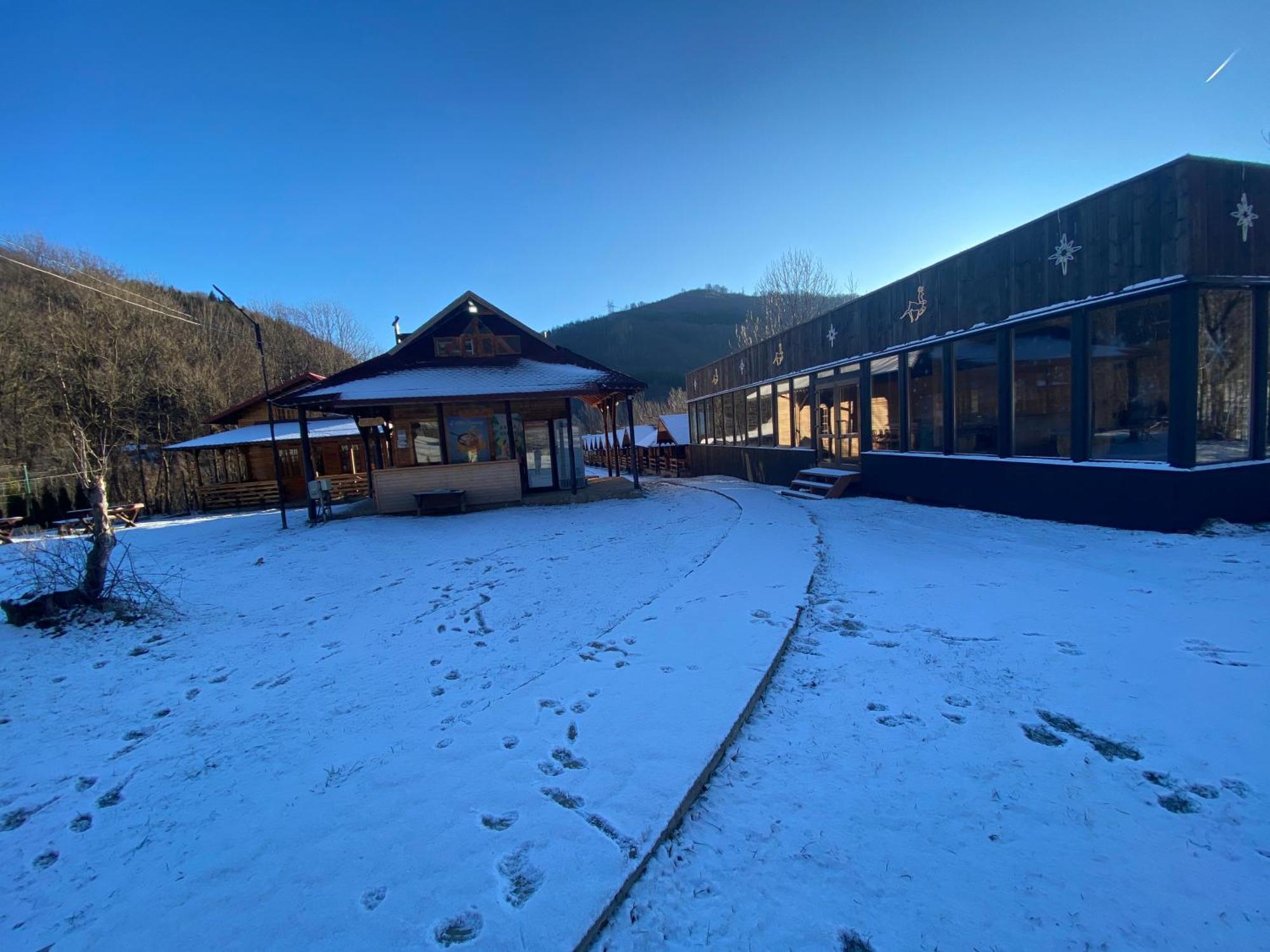 Apartamento Casutele Doftanei Teşila Exterior foto